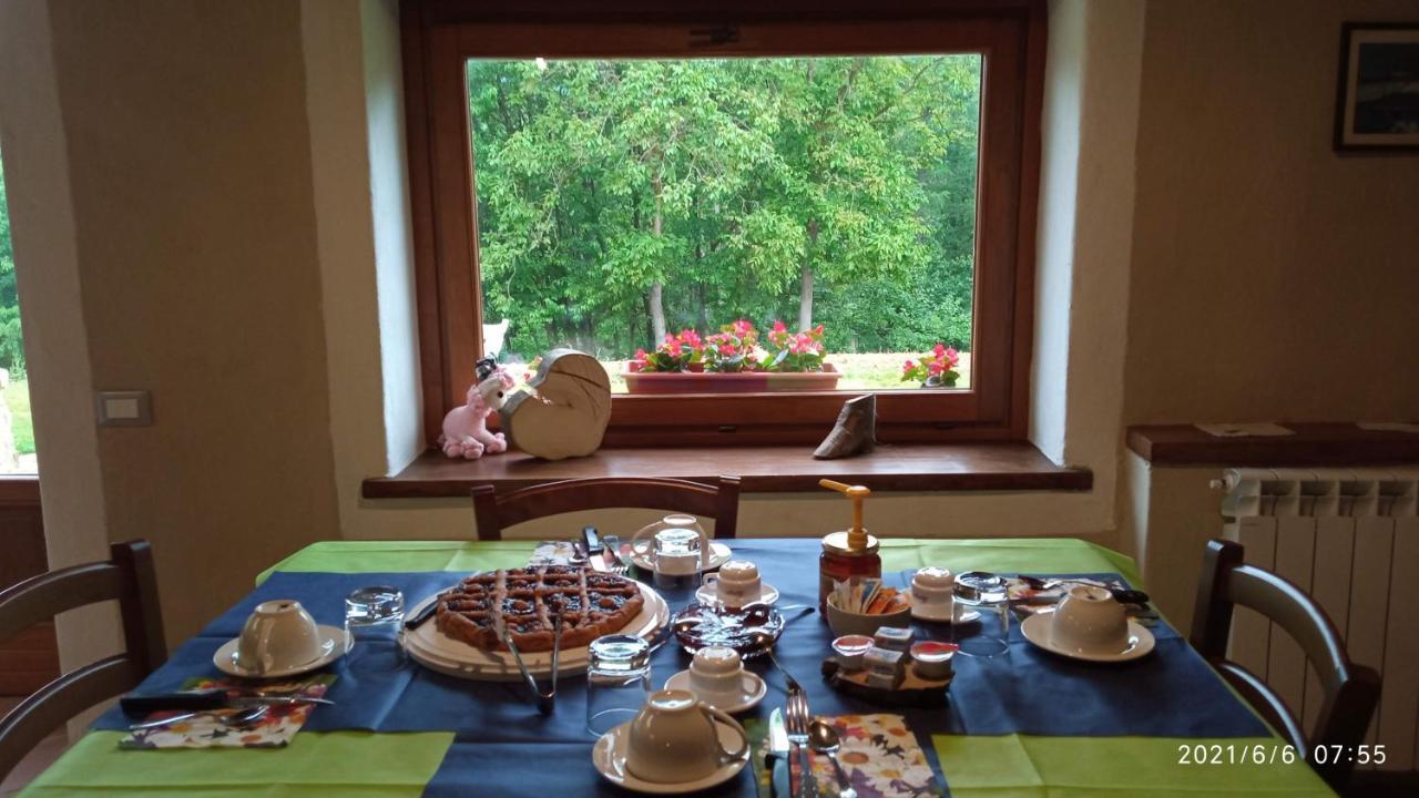 Cascina Boschetto Bed & Breakfast Saliceto Eksteriør bilde